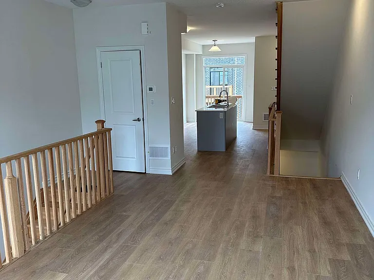 783 Kootenay Path — Photo 7