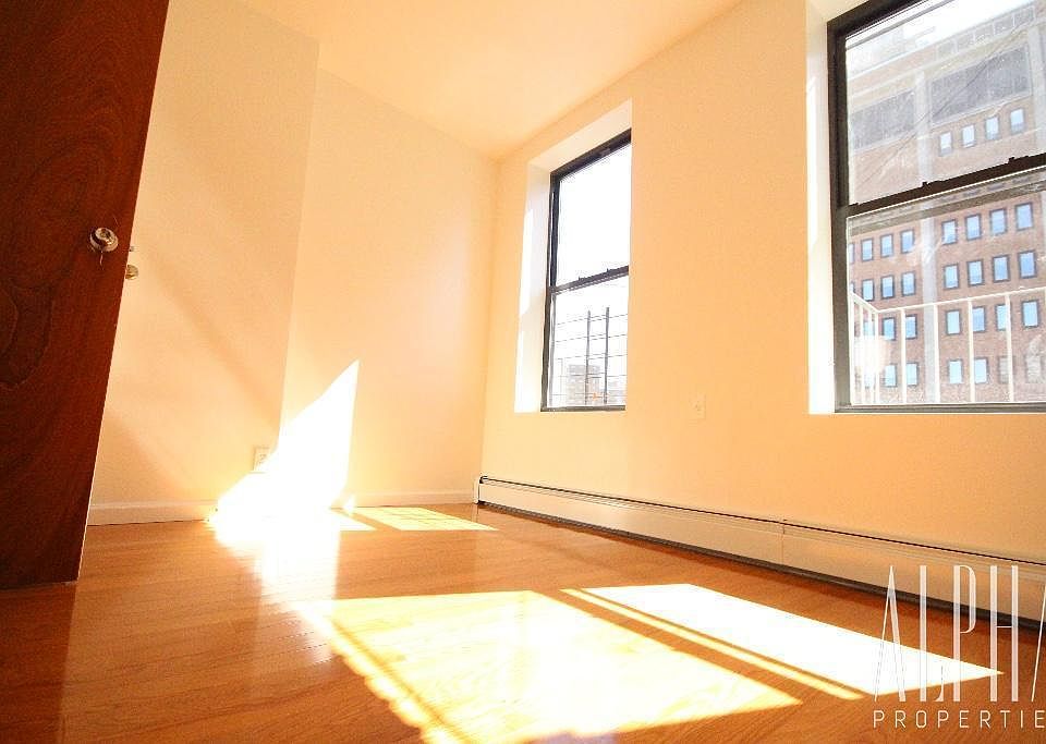 1st image of 199 Henry St APT 13