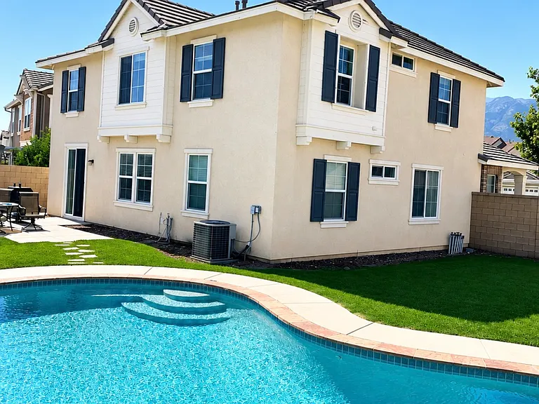 15881 Snowy Peak Ln — Photo 2