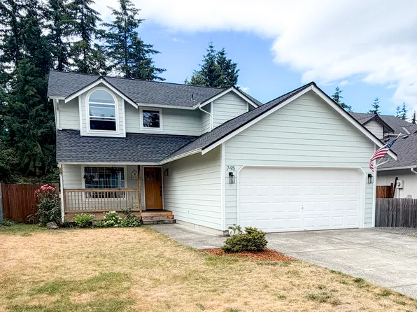 745 Riverside Ln E, Eatonville, WA 98328