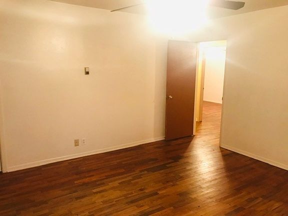 2nd image of 4908 Nancy Ln