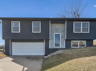 601 Newcastle Rd, Marshalltown, IA 50158