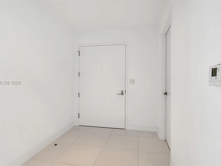 2020 N Bayshore Dr #2603 — Photo 37