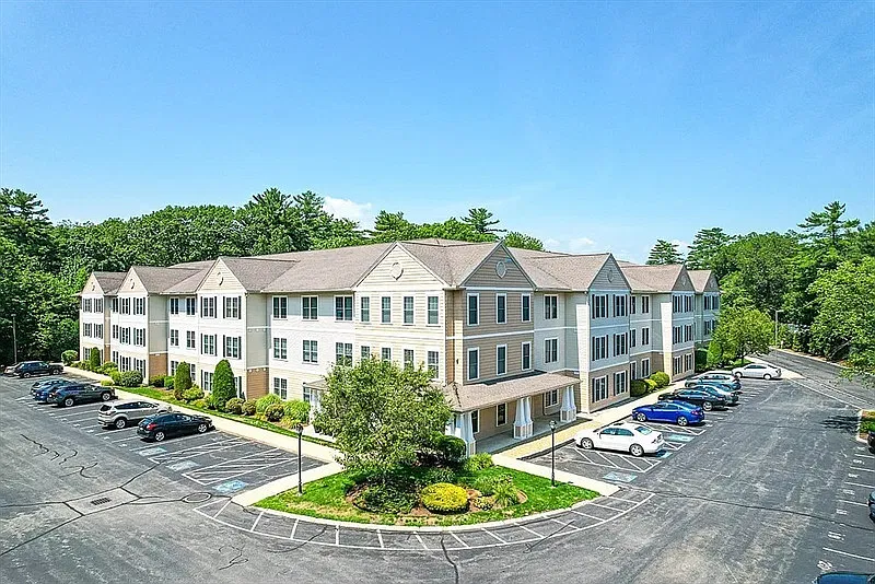 135 Beach Rd #B306