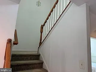 636 Greycliffe Ln — Photo 19