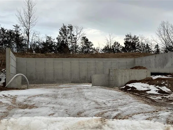 1098 Daltons Way, Festus, MO 63028