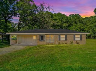 1745 Palmetto Rd, Benton, LA 71006