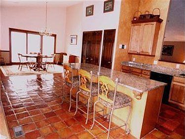 Beautiful kitchen...