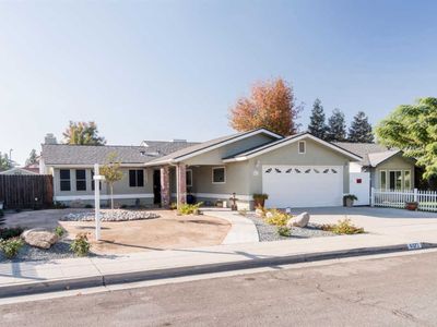 6571 N Constance Ave, Fresno, CA, 93722
