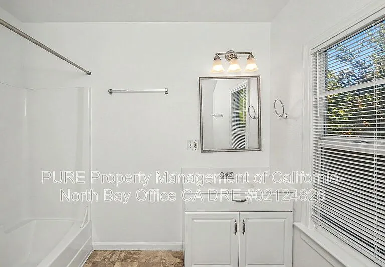 714 Humboldt St — Photo 11