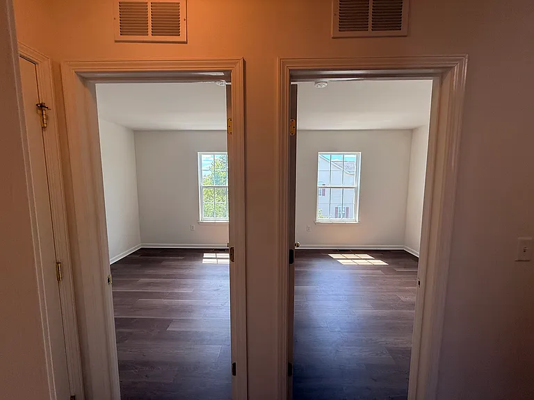 739 Centre St — Photo 13