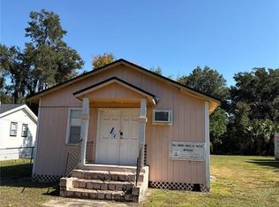 1121 S Adelle Ave, Deland, FL 32720