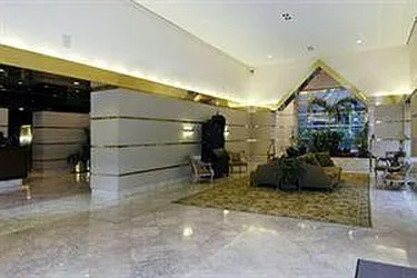 Rented by Peter Ashe