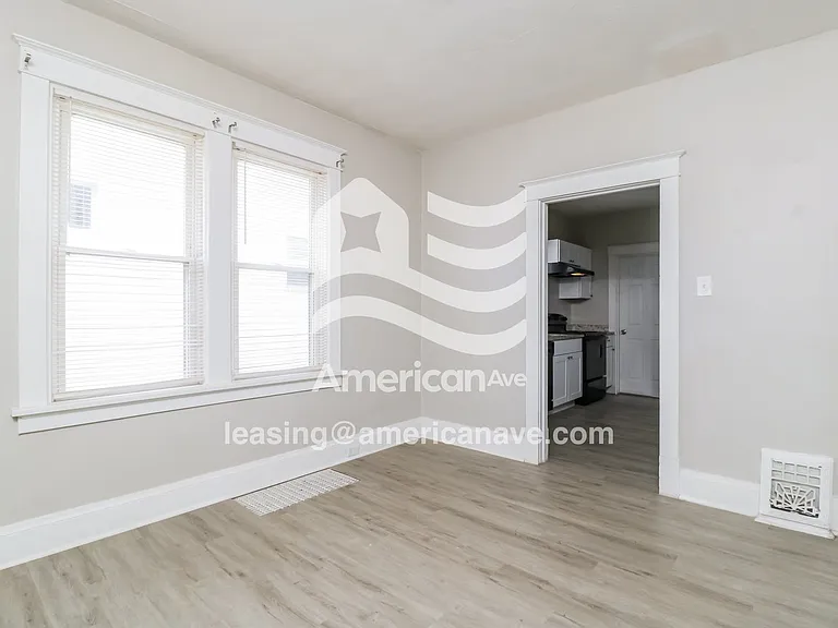 250823_004_living_room_13664932.jpg