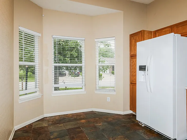 720 Treyburn Lakes Way — Photo 6