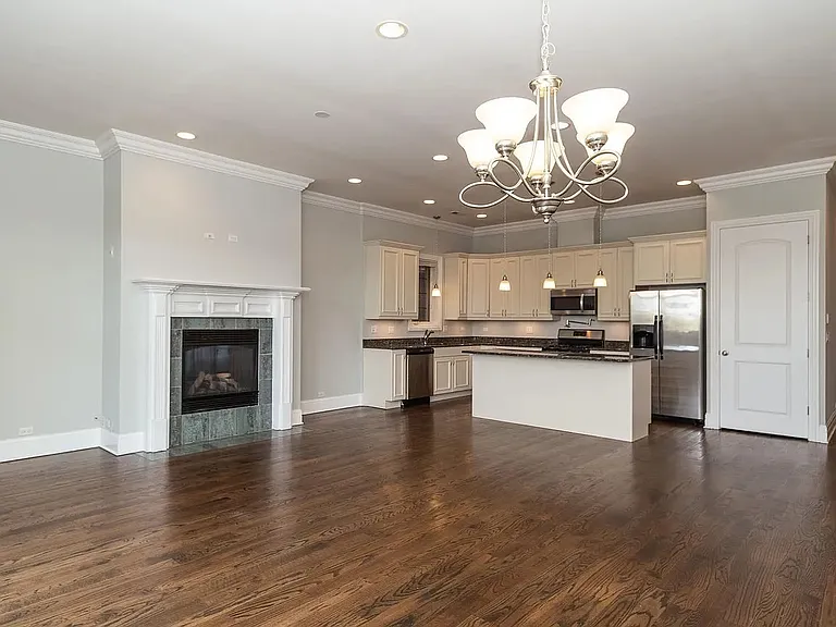 3917 N Western Ave #3S — Photo 6