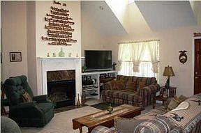 5th image of 144 Glen Arven Dr