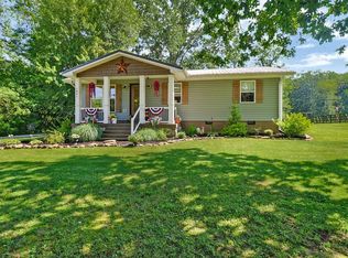 1401 Pennsylvania Ave, Jamestown, TN 38556