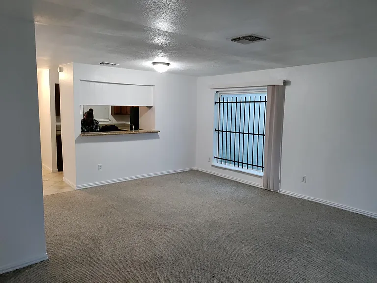 10600 S Gessner Dr #24 — Photo 8