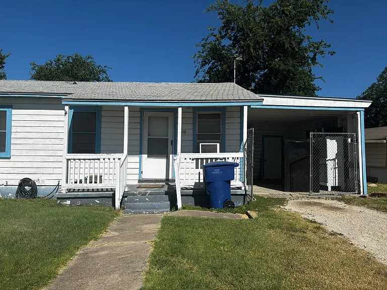 1006 Georgetown Rd — Photo 1