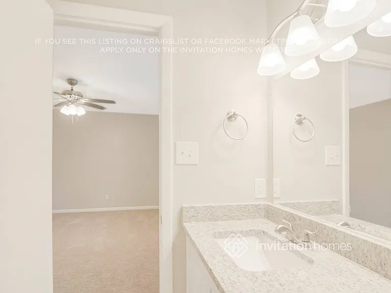 7812 Haymarket Ln — Photo 22