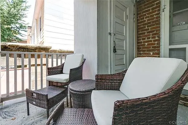 Back deck overlooking yard