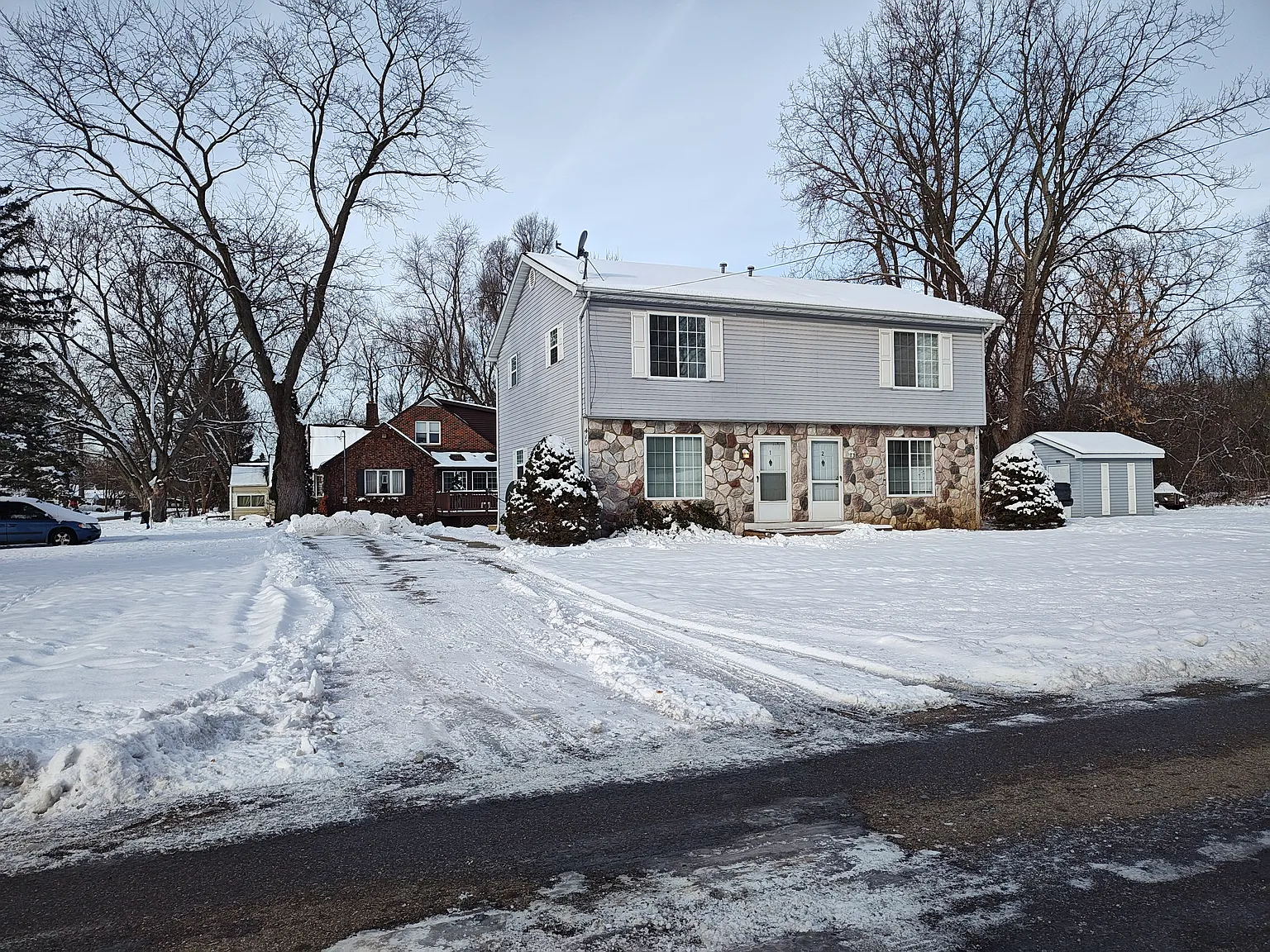 410 18th St #1 photo 1