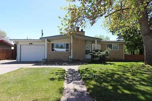 786 Sykes Dr Photo 1