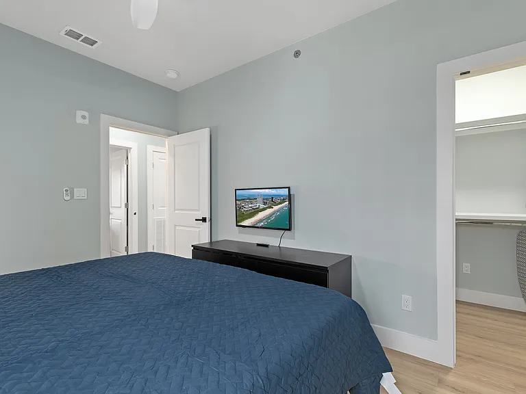 111 W Sunny Isle Dr #301 — Photo 16
