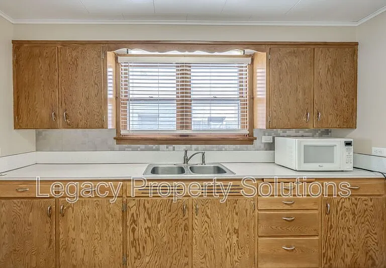 612 N 19th St #3 — Photo 5