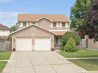 1018 Upper Sherman Ave, Hamilton, ON L8V4Y9