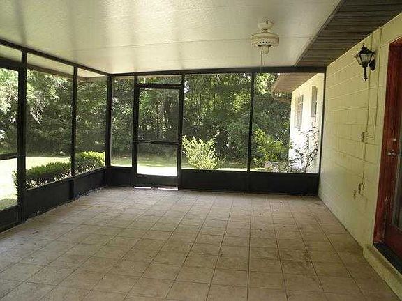 Large screened patio