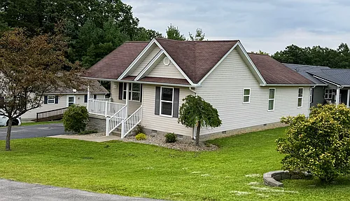 19 Cotter Way Photo 1