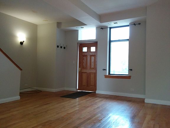 4th image of 4938 S Drexel Blvd APT 206