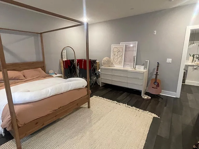 4007 Ridge Ave — Photo 10