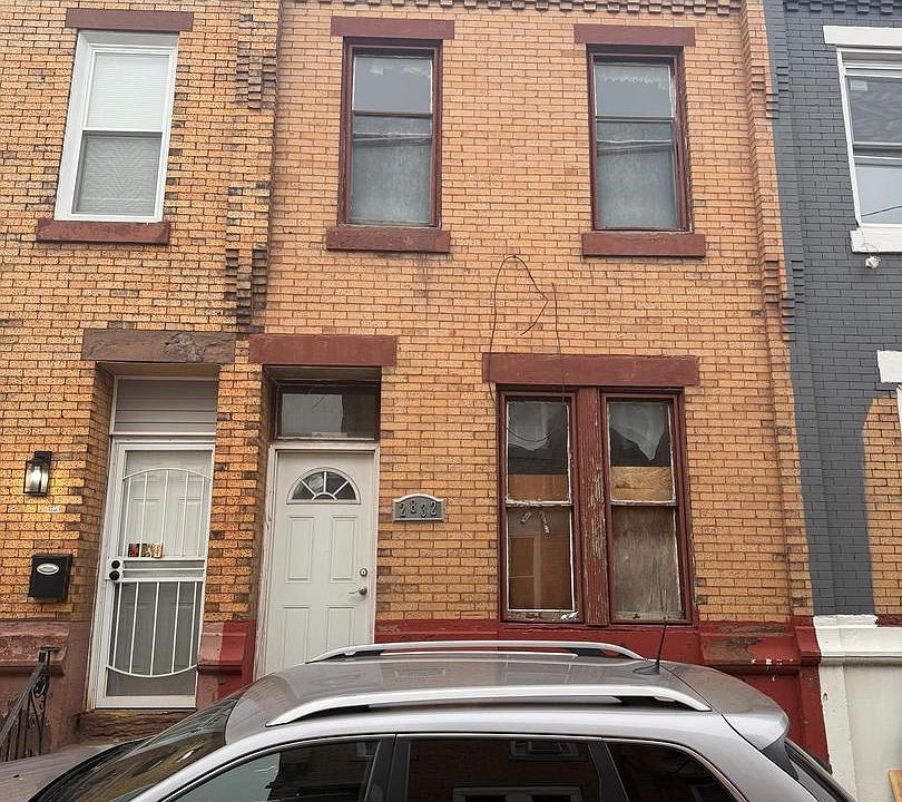 1st image of 2832 W Harold St