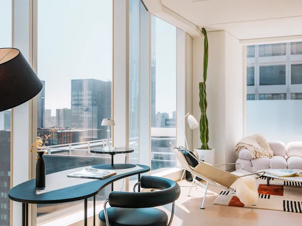 100 East 53rd Street image 5 of 23