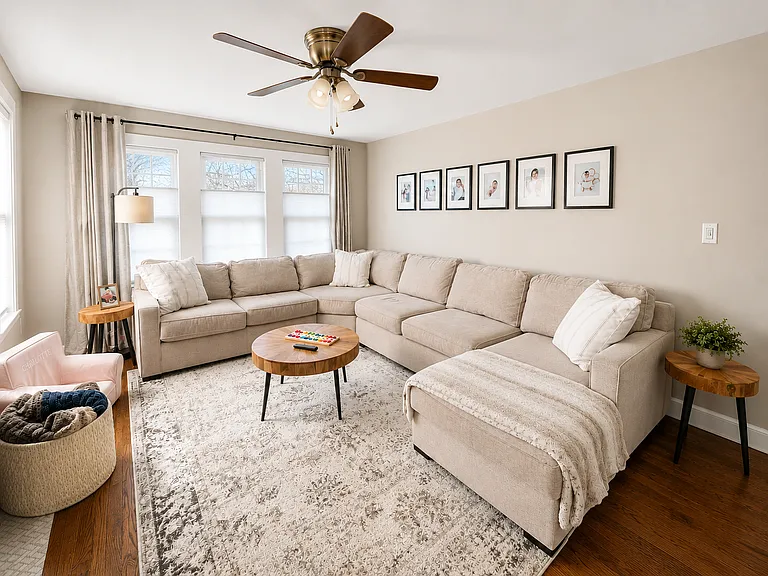 28 Houghton St #1 — Photo 7