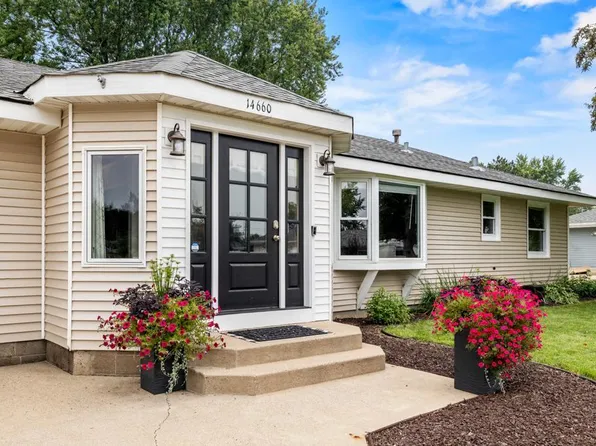 14660 Delft Ave W, Rosemount, MN 55068