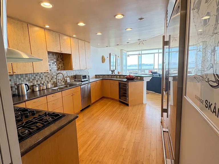2200 Sacramento St #1603 — Photo 19