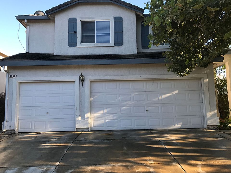 1st image of 8956 Boulder Glen Way
