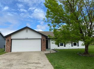 628 Durham Ct, Lawrence, KS 66049