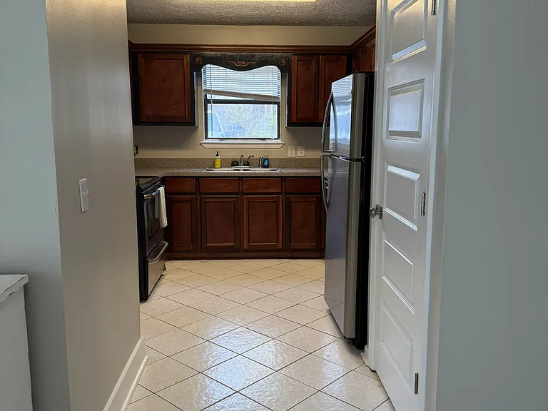 6221 Hibiscus Ave — Photo 24