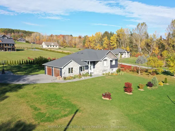 625 Huff Rd, Brighton, ON K0K 1H0