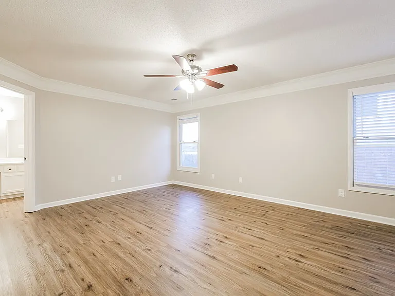 1855 Oak Springs Dr — Photo 12