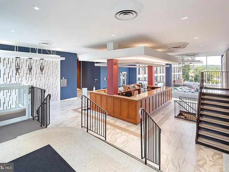 4600 Duke St #701 — Photo 31