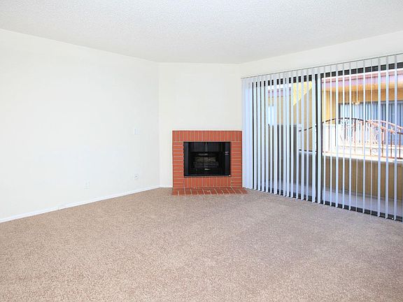3rd image of 16125 Hart St APT 108