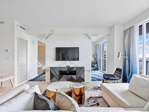 5th image of 3101 Bayshore Drive #905