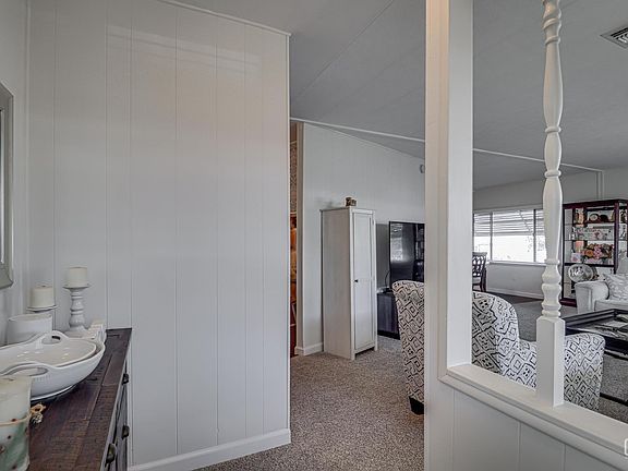 5th image of 400 E Roberts Ln Space 8