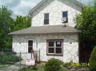 617 McAlpine St, Avoca, PA 18641